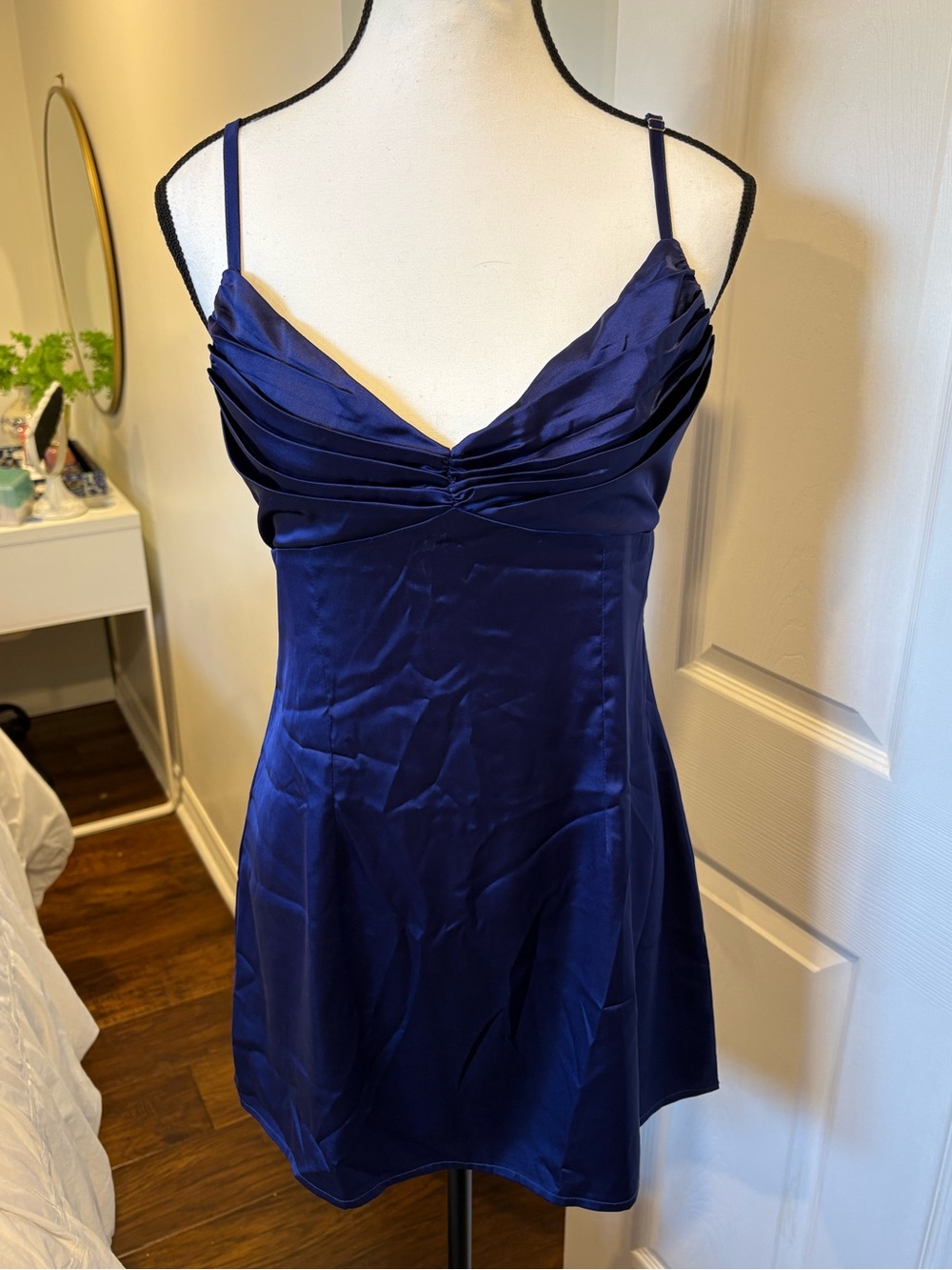 Beginning Boutique Navy Satin Ruched Bust Mini Dress NWT Size 6